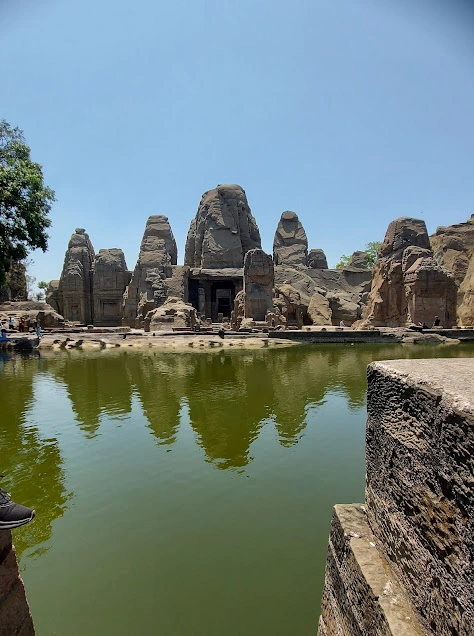 Jibhi1